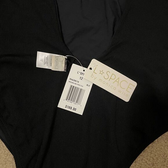 L*Space Arizona One Piece Black Rib Size 12 - Picture 4 of 8